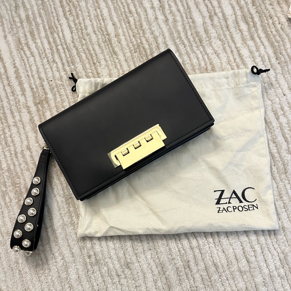 Zac Earthette Pearl Lady Leather Wristlet Clutch In black